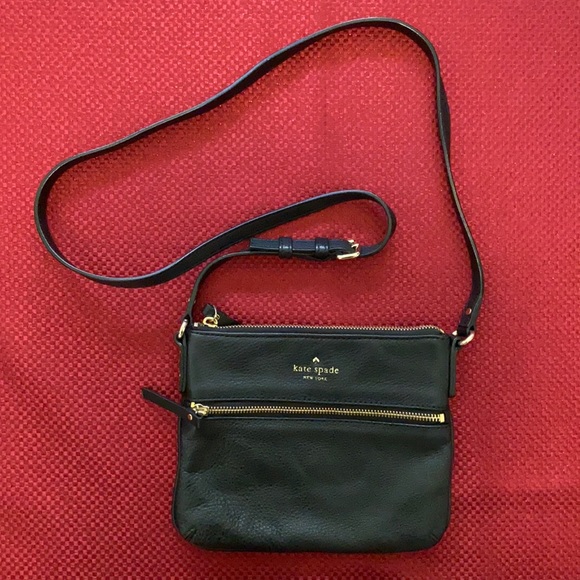 kate spade Handbags - KATE SPADE NEW YORK Cobble Hill Tenley Cross Body